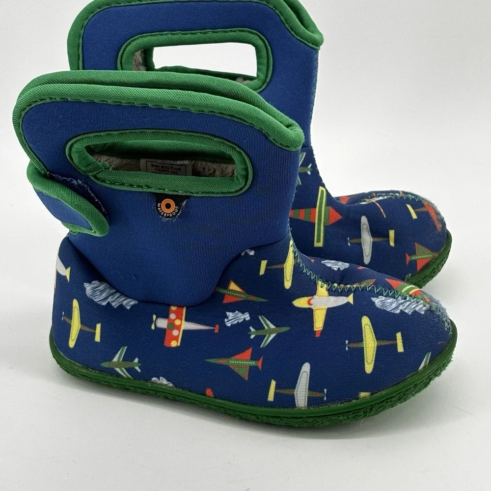 Bogs Baby Toddler Boots Size 8‎  Boys Waterproof Winter Snow Airplanes Rain